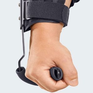 Medi Elbow Brace - Extension (0°) Up To (120°), One-piece, Comfortable And Simple To Wear  For Appropriate Mobilisation
